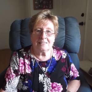 Meet your Posher, Laurie